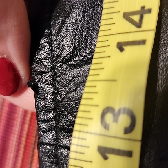 Avon Faux Leather skirt - Picture 4 of 7